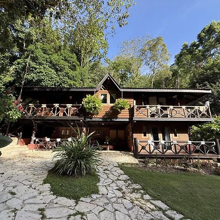 Platon Ecolodge Barahona Екстериор снимка