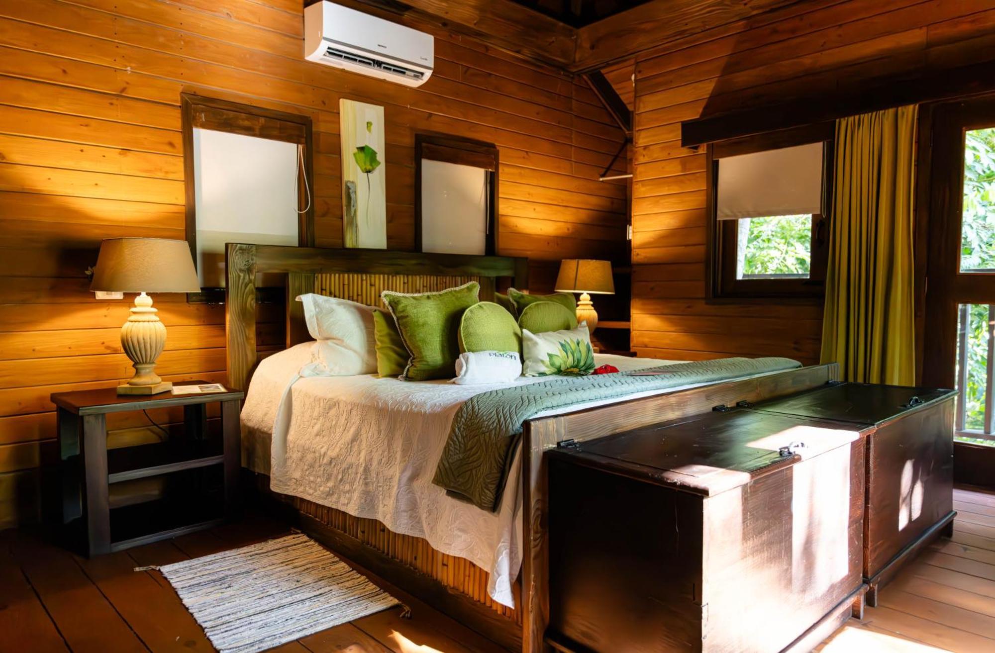 Platon Ecolodge Barahona Екстериор снимка