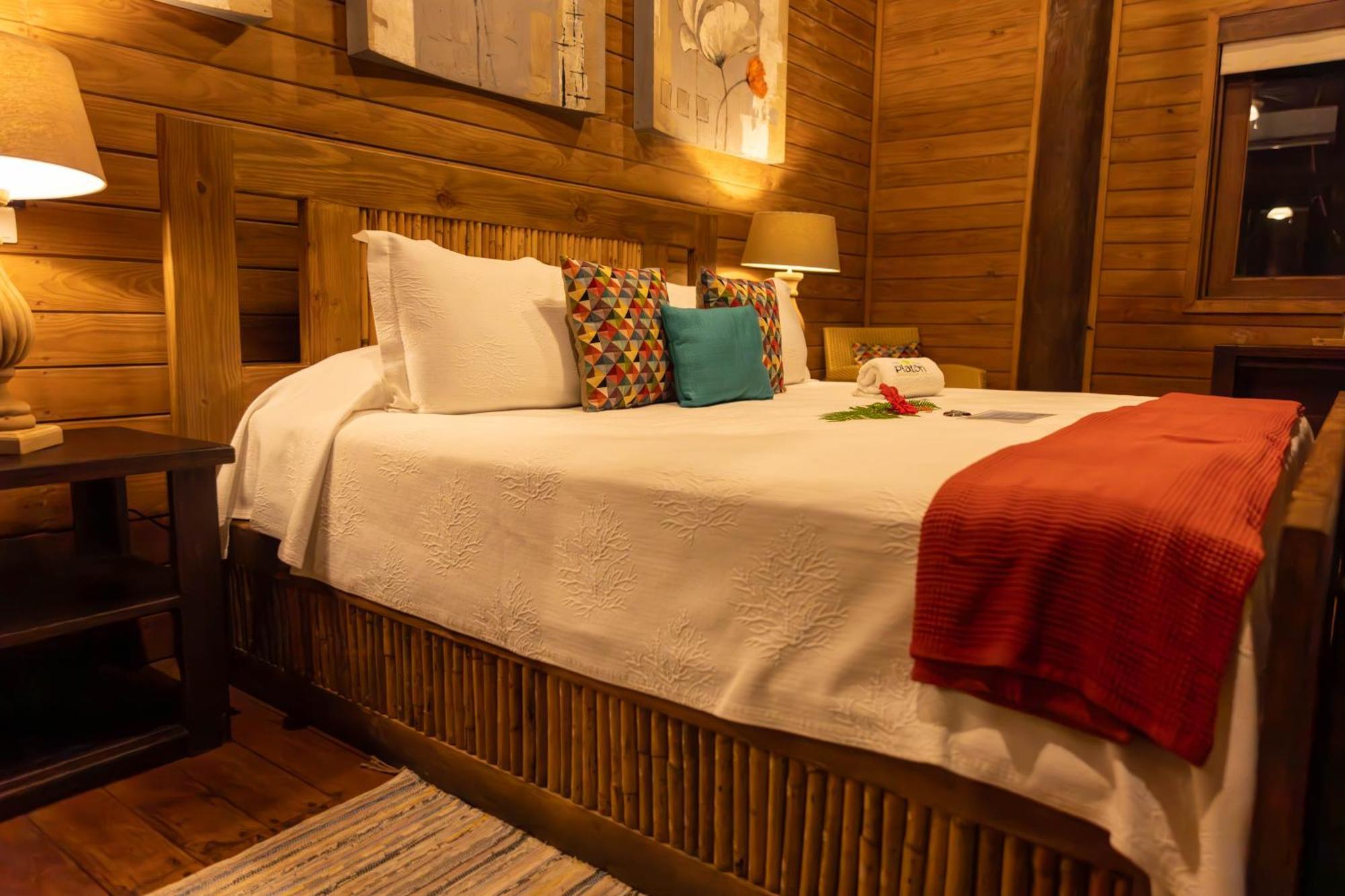 Platon Ecolodge Barahona Екстериор снимка