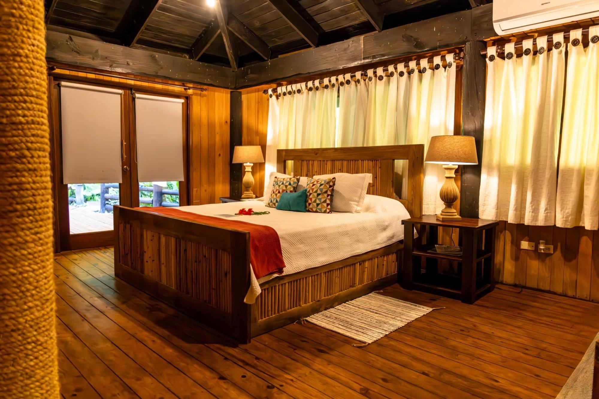 Platon Ecolodge Barahona Екстериор снимка