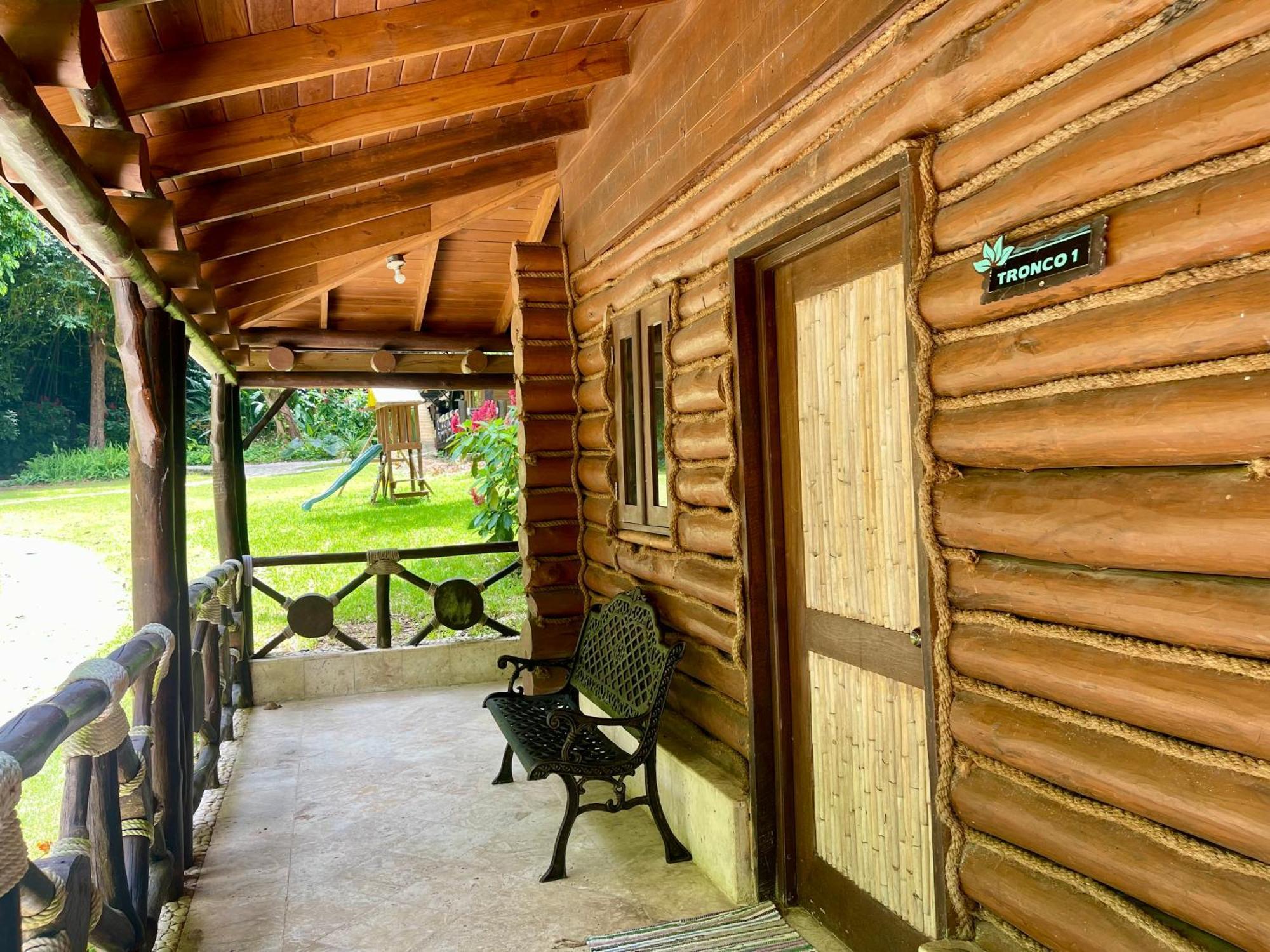 Platon Ecolodge Barahona Екстериор снимка