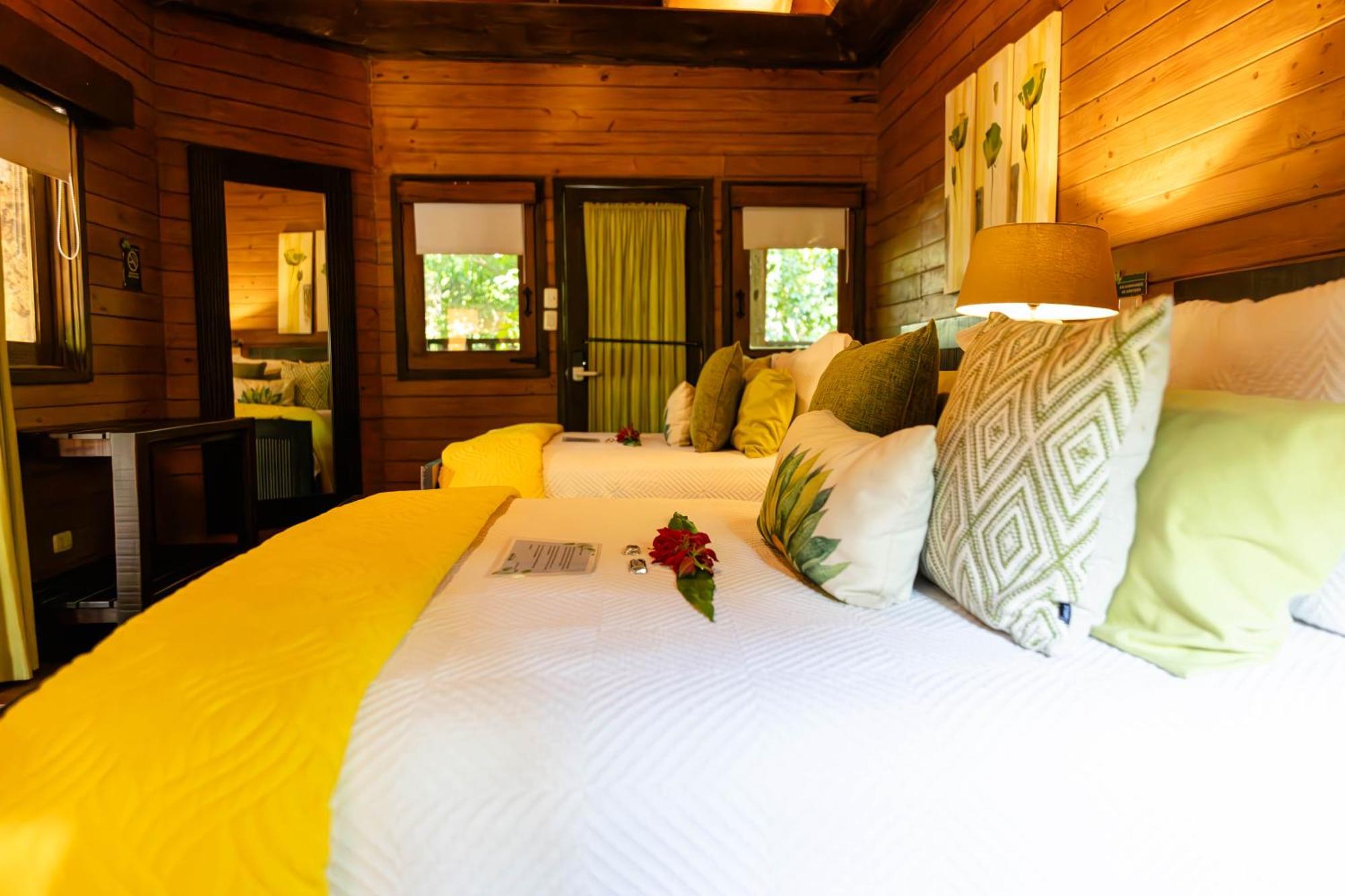 Platon Ecolodge Barahona Екстериор снимка